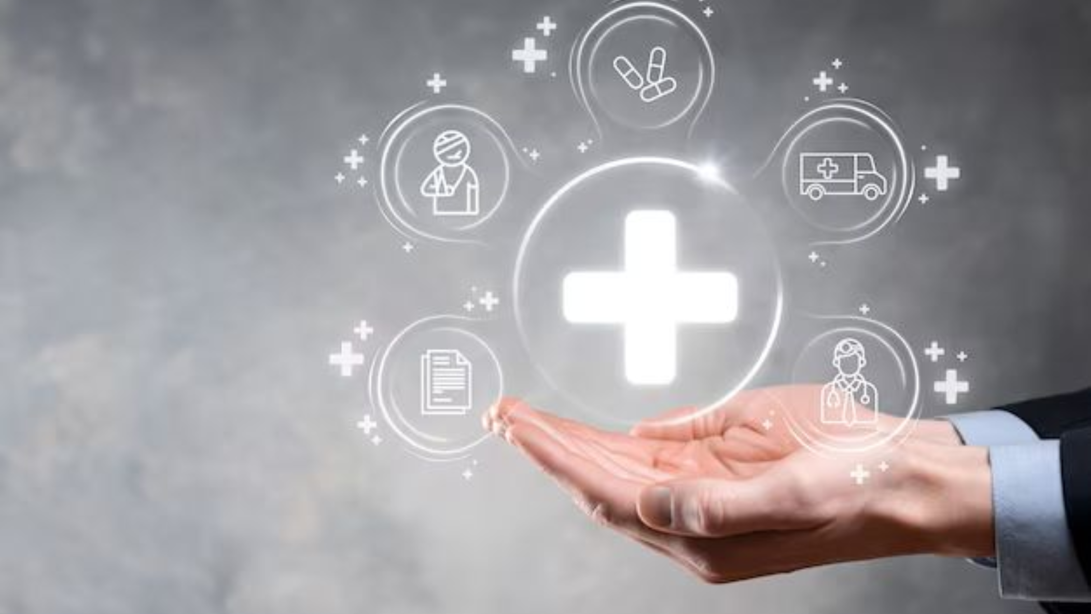 Doctor consulting with patient at the best primary care clinic in Houston