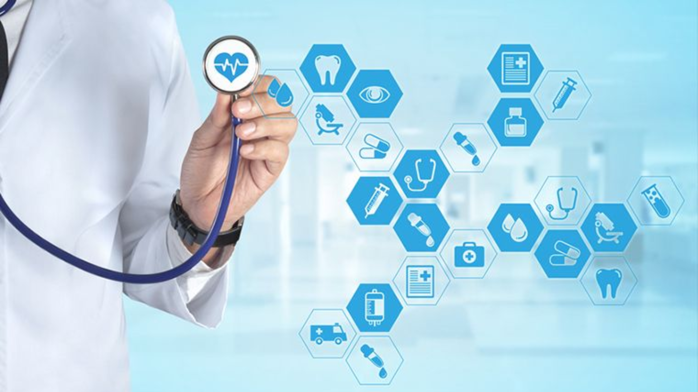 Primary care doctor in Houston providing comprehensive healthcare